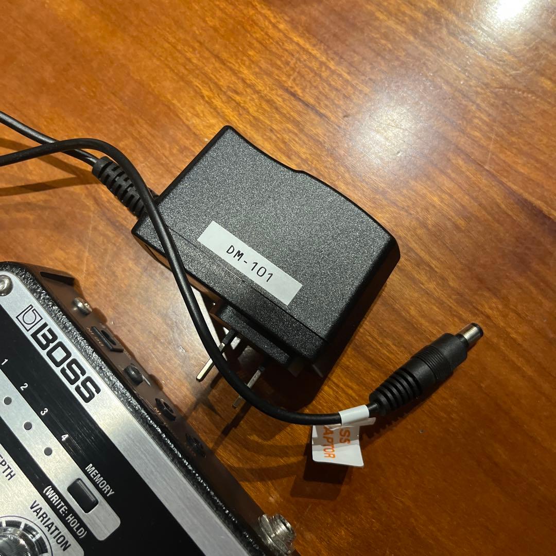 BOSS DM-101 ボス　アナログディレイ