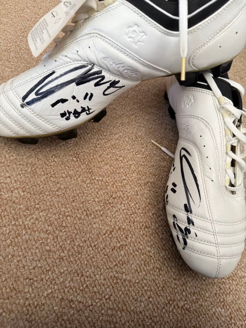 adidas サッカーシューズ サイン入りスパイク