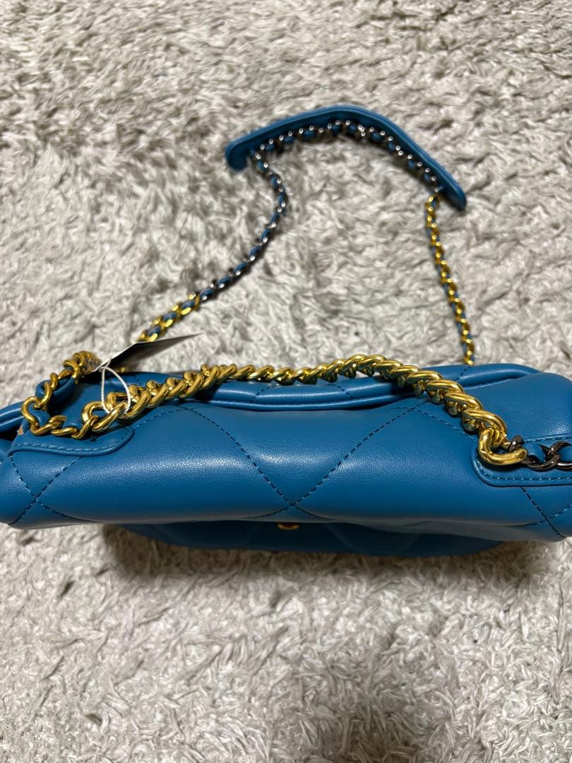もも　 ④シャネル　ブルー　チェーンバッグ　ノベルティ