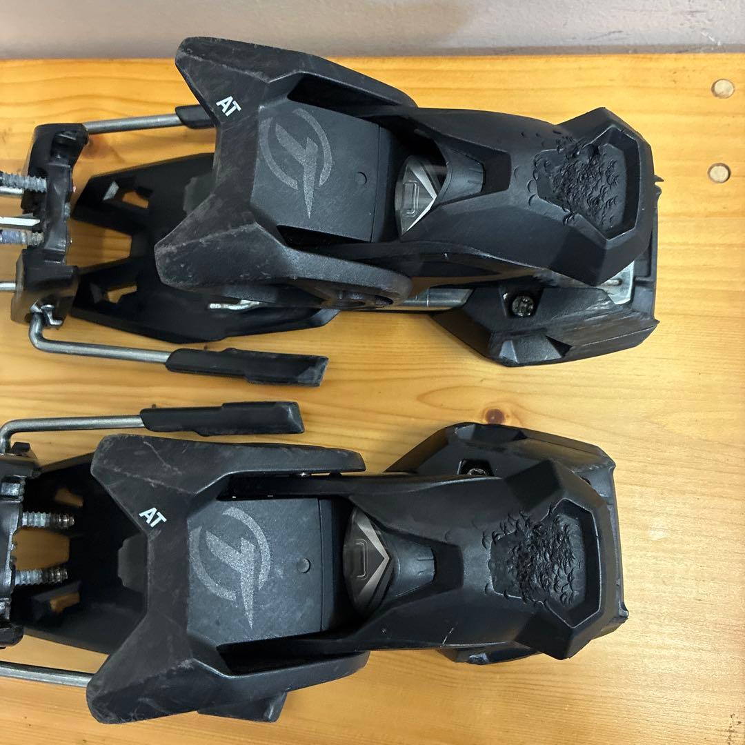 チロリア ATTACK14