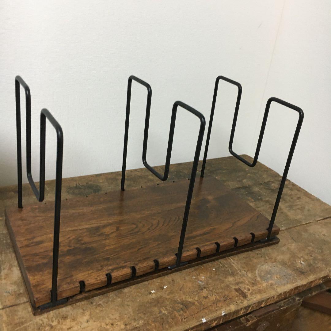 ヴィンテージ！インダストリアルな本棚