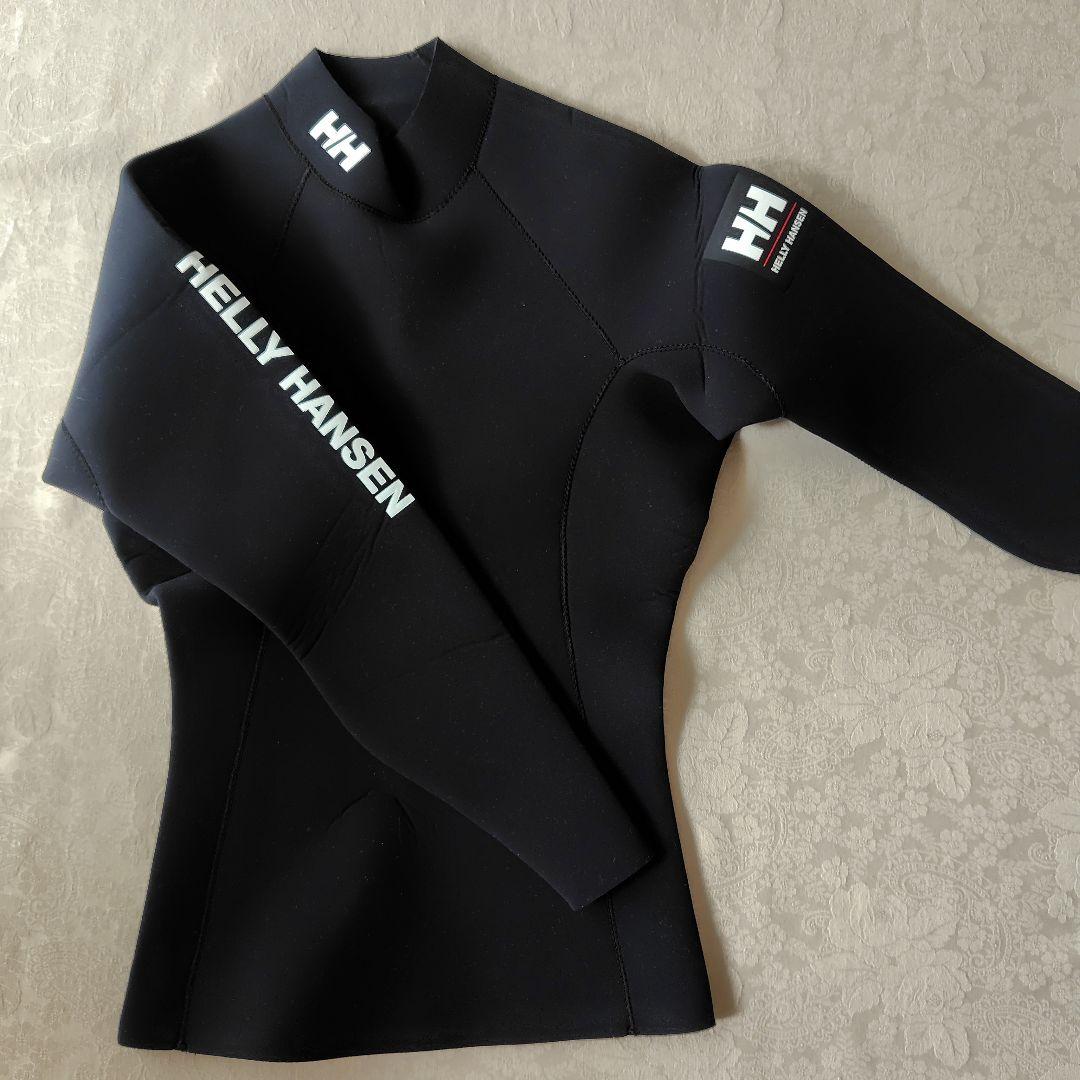 Helly Hansen ブラック タッパー 新品未使用　サイズXS