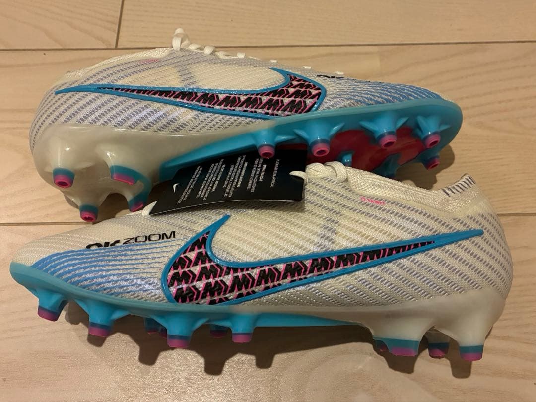 ナイキズームマーキュリアルヴェイパー15エリートAG PRO