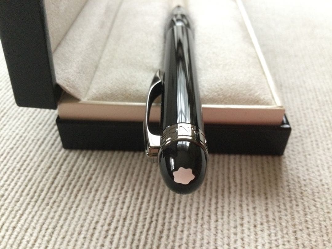 モンブラン　MONBLANC ボールペン　スターウォーカー　105657