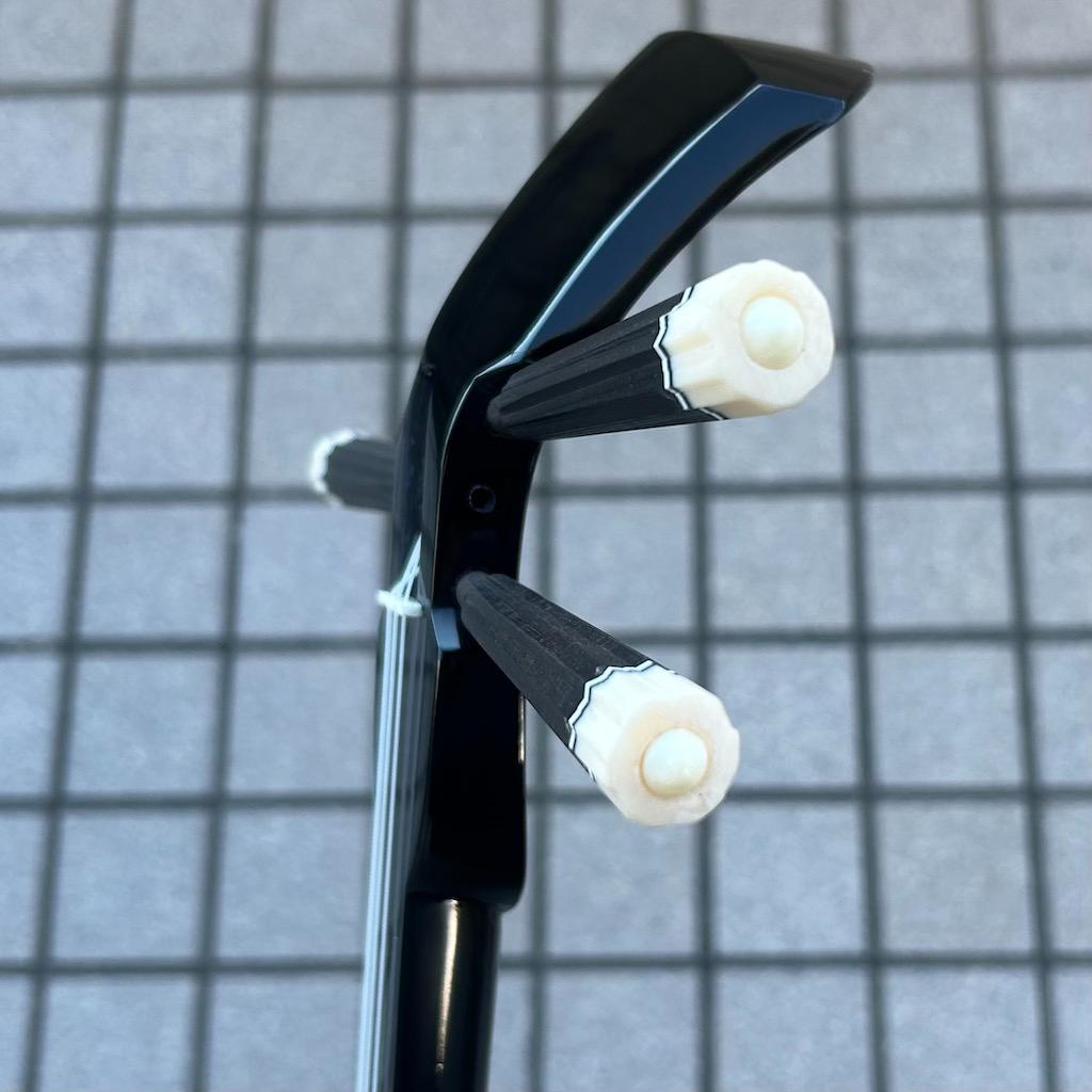 沖縄　三線　知念大工　ちねんでーく　カミゲン　黒木　本皮一枚張り　伝統工芸士製作