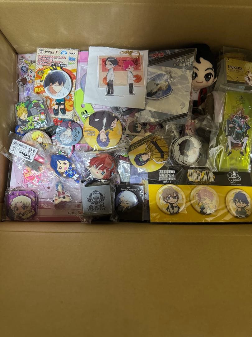 キャラクターグッズ ノンジャンル 缶バッジ アクリルスタンド 大量 まとめ売り♡