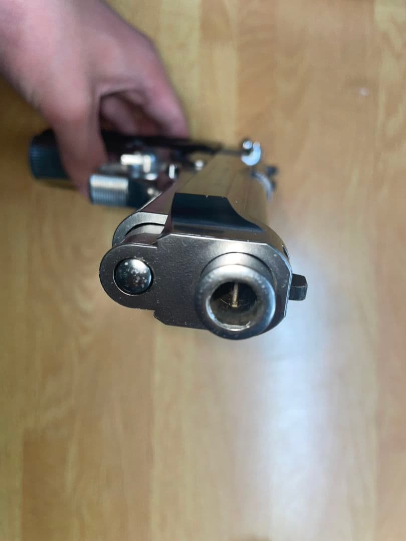 マルシン製モデルガンのベレッタ　M92F ブリガーディアシルバー