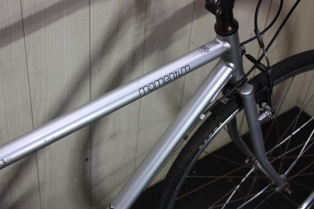 GIANT-MOMENTUM iNEED S-3 700C 7速480mmクロス