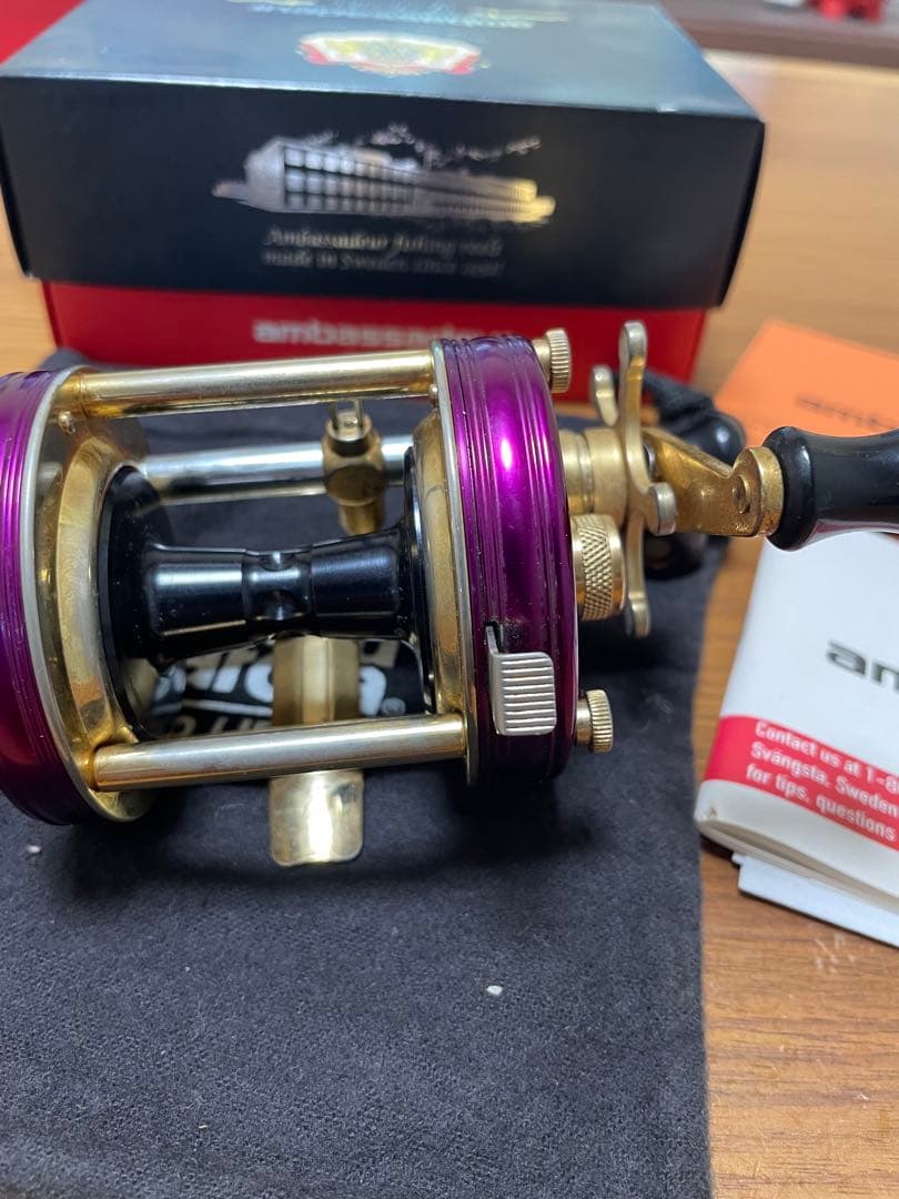 アブ　アンバサダー6500CDL限定品紫＆金078/200希少　雷魚