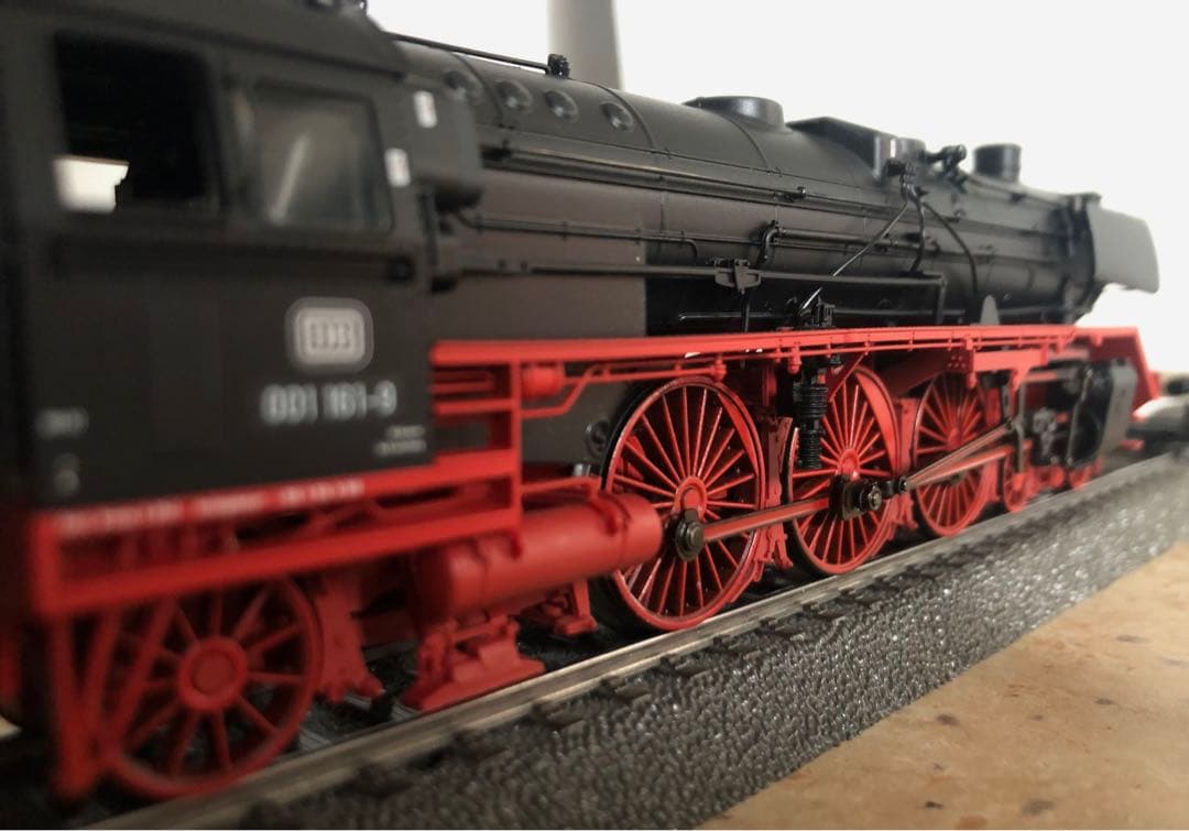 鉄道模型　メルクリン 蒸気機関車 BR01 39012 mfx 発煙筒付