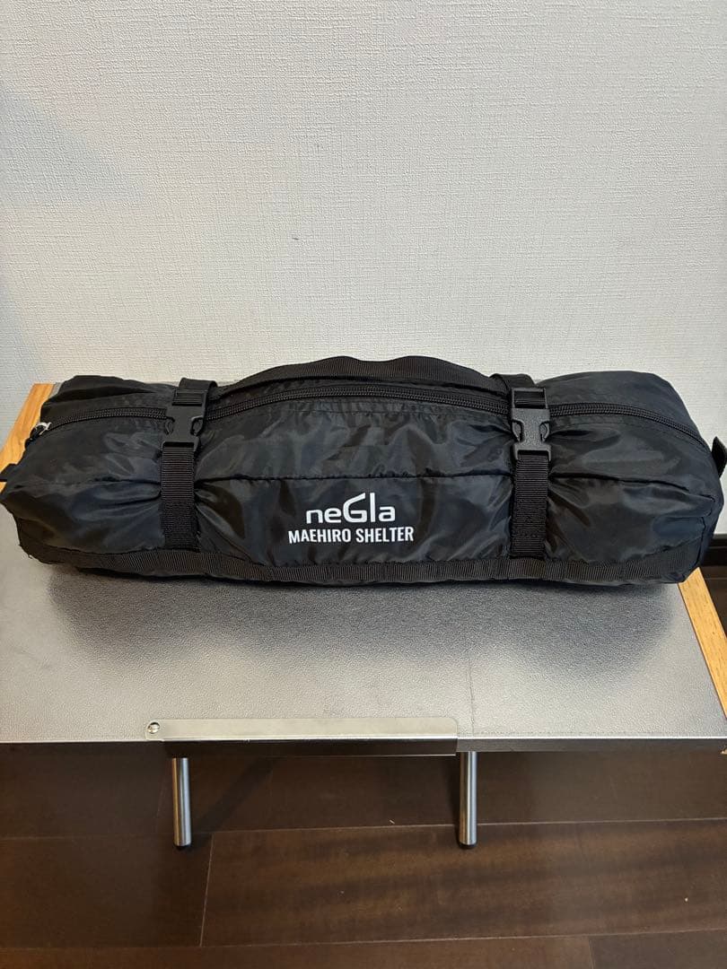 neGla MAEHIRO シェルター