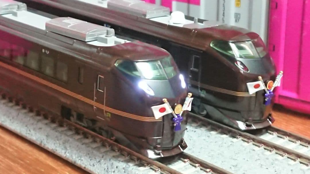 Nゲージ KATO E655系 なごみ 和 特別車両組み込み 日章旗取り付け済み