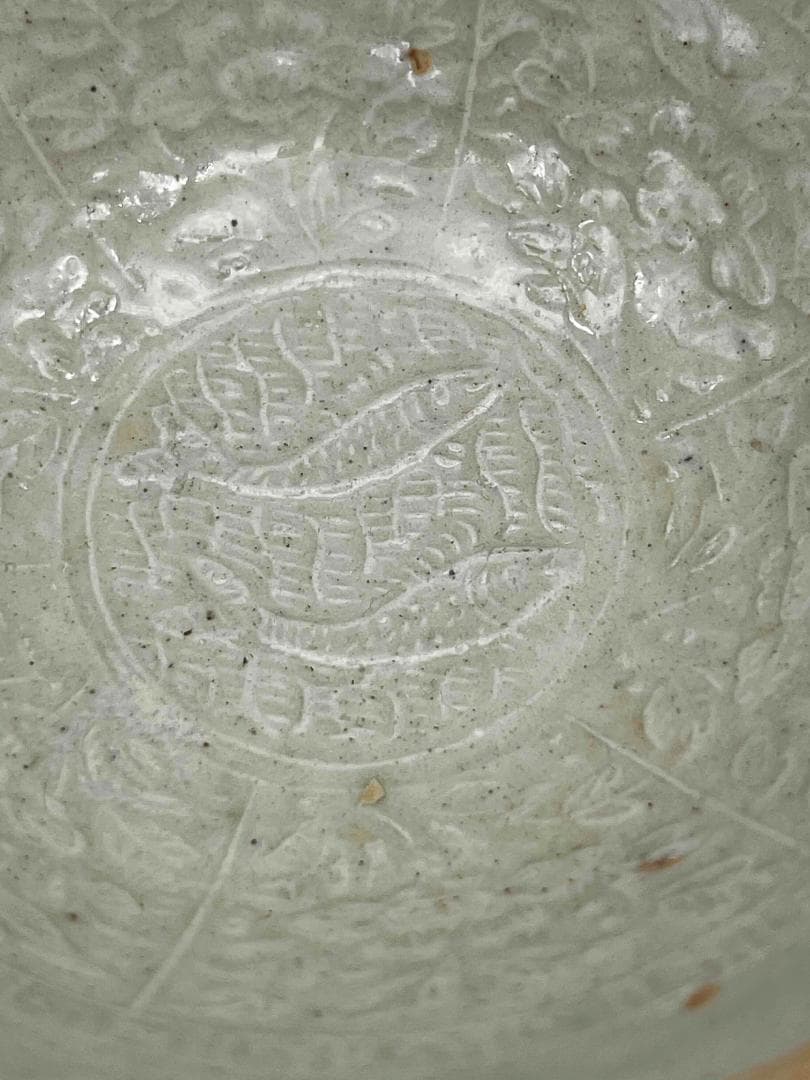 北宋時代　青白磁花卉魚藻文輪口鉢　輪口茶碗　茶盞 　影青　景徳鎮(B-97)