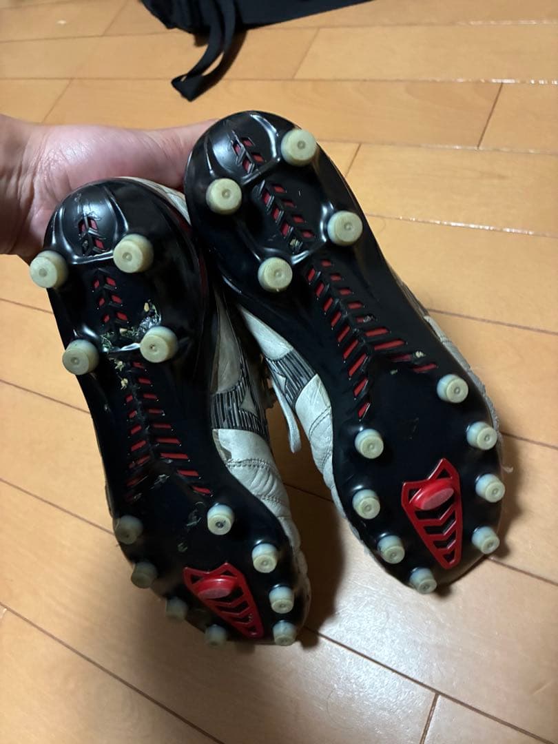 Mizuno Morelia ネオ4サッカーシューズ