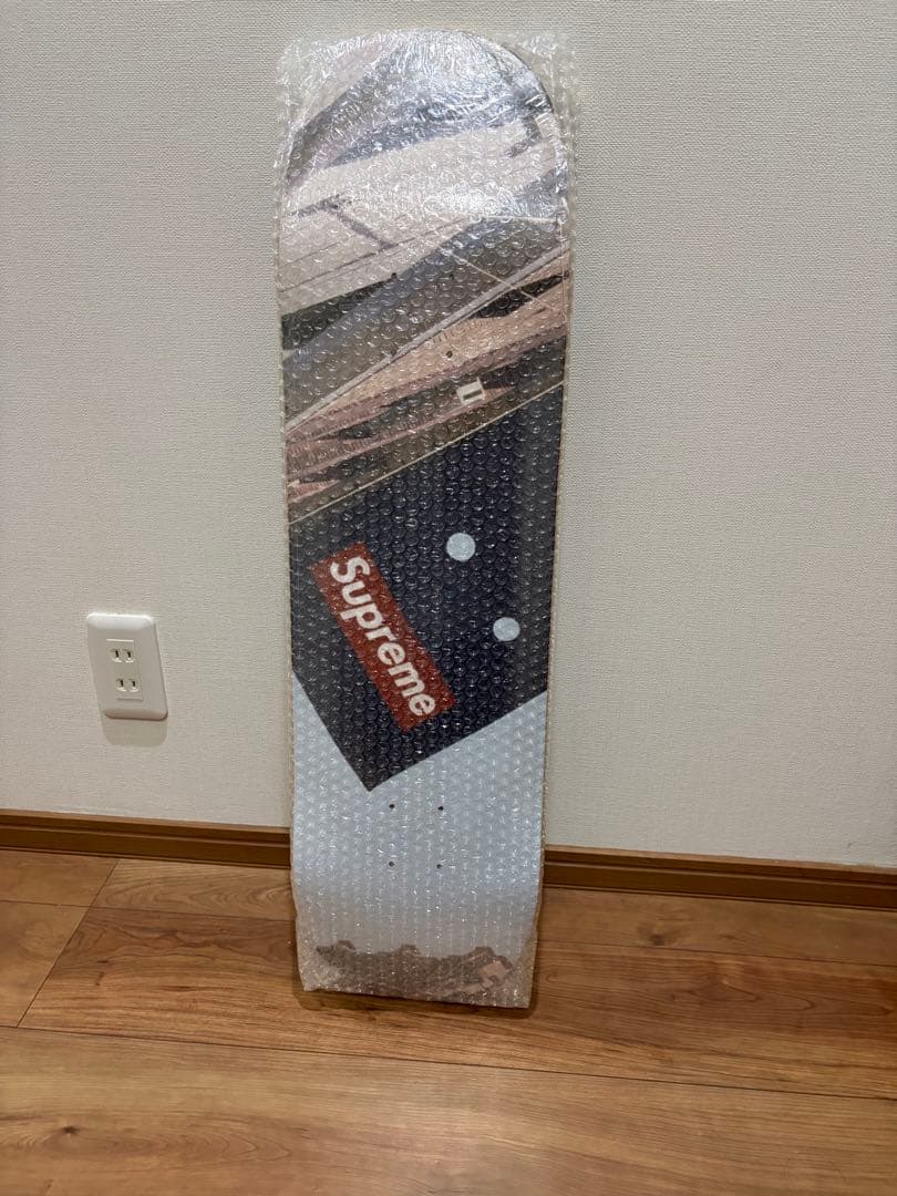 スケートボード Supreme Banner Skateboard 8.5\" x 32.25\"