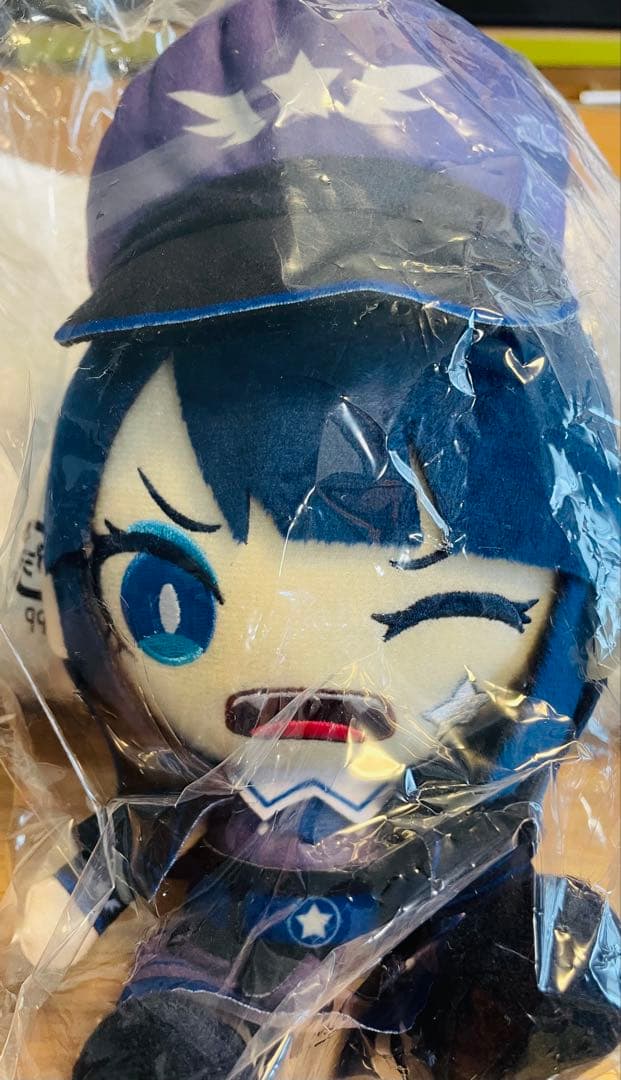 Ado auコラボ　ぬいぐるみ　freedomちゃん