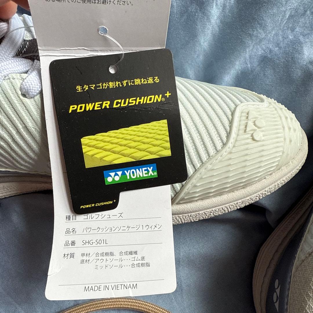【新品未使用】YONEX スポーツシューズ ホワイト