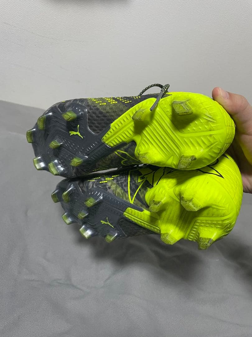 プーマフューチャー 7 アルティメット RUSH FG/AG 27cm