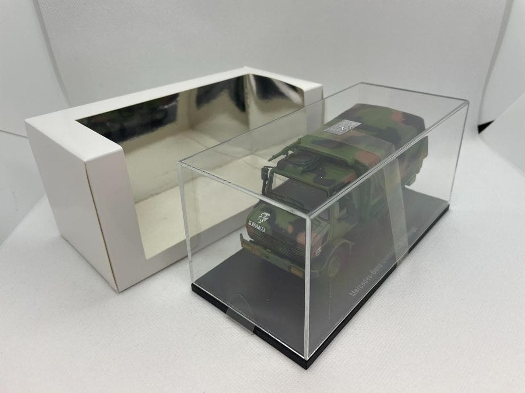 23R-004 1/43 ベンツ Unimog Lkw 2t Tmilgl