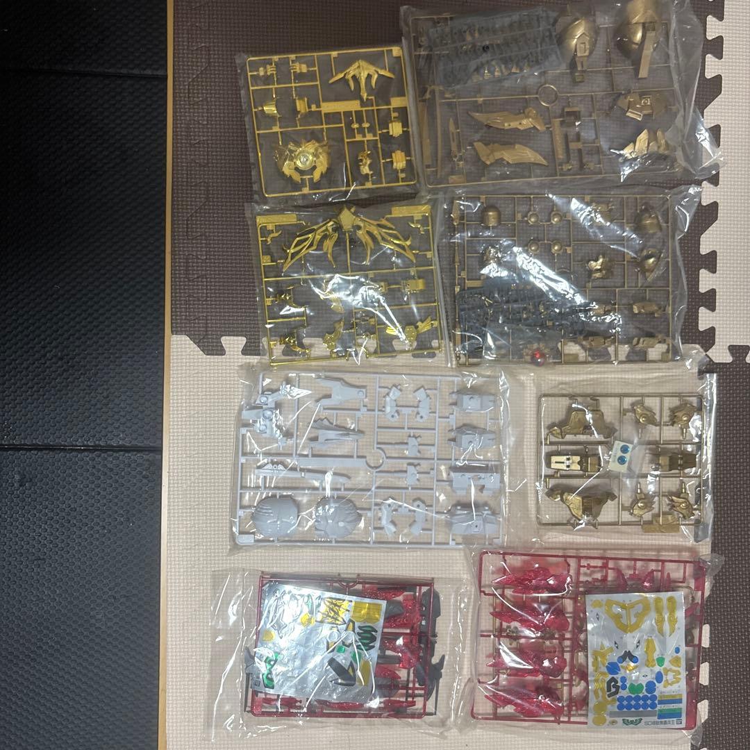 ガンダムBB戦士　轟炎武威大将軍の輝羅鋼極彩