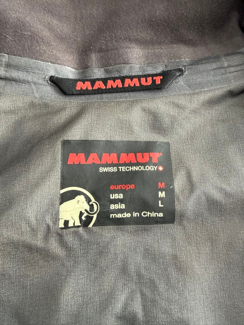 美品！マムート アウターシェルゴアテックスプロ フーデット ジャケット