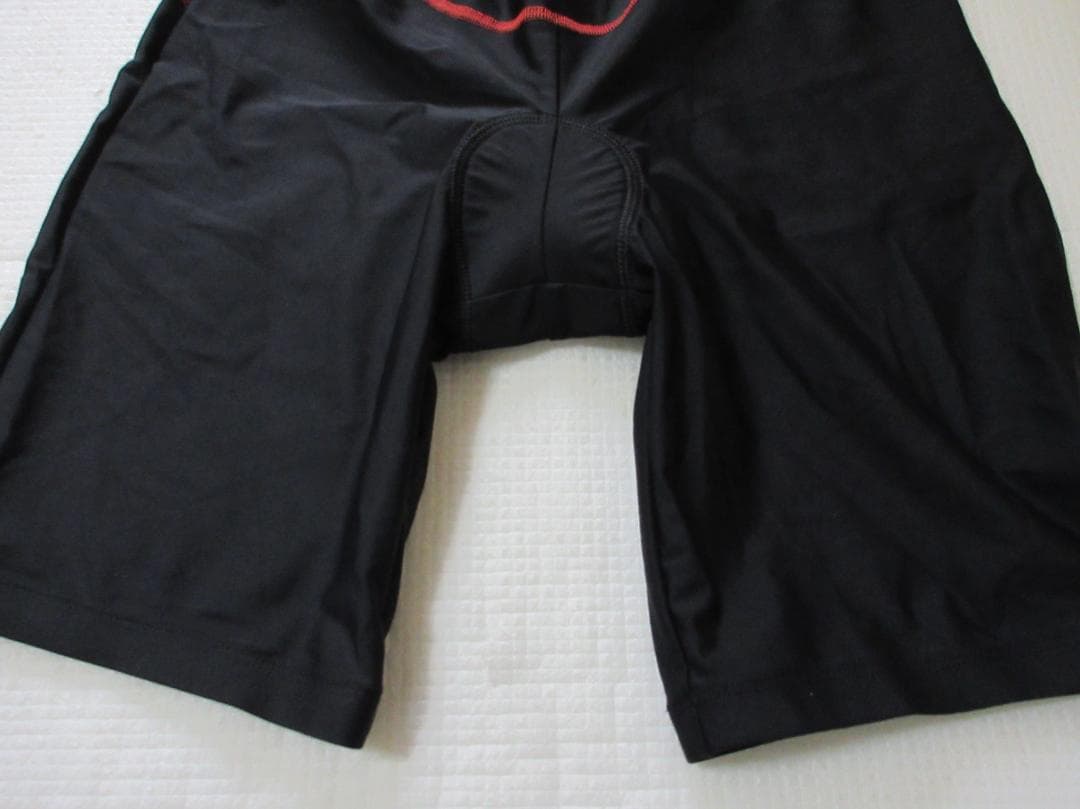 (O33)未使用 HUUBトライスーツ黒 ESSENTIAL TRIATHLON