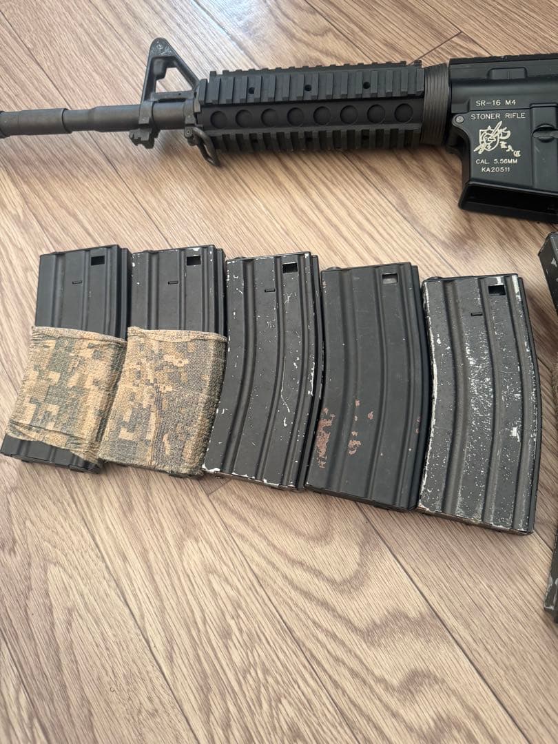 TOKYO MARUI SR-16 M4A1 スタンダード電動ガン