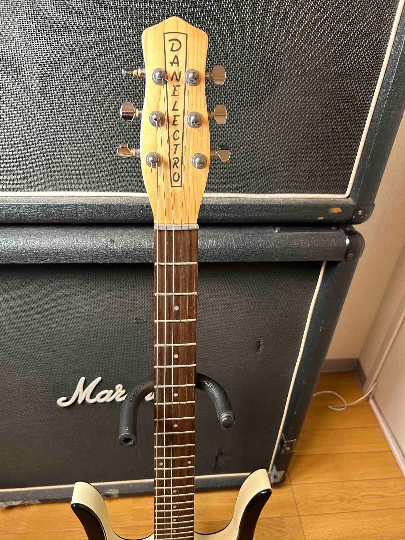 ダンエレクトロ ロングホーン 31フレット Guitarlin