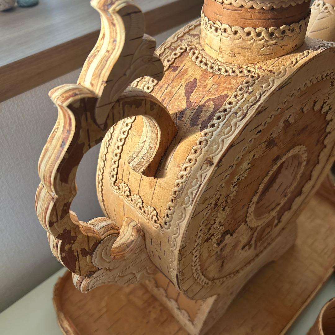 白樺の樹皮で作られたロシアの伝統的な茶器セット 6点セット