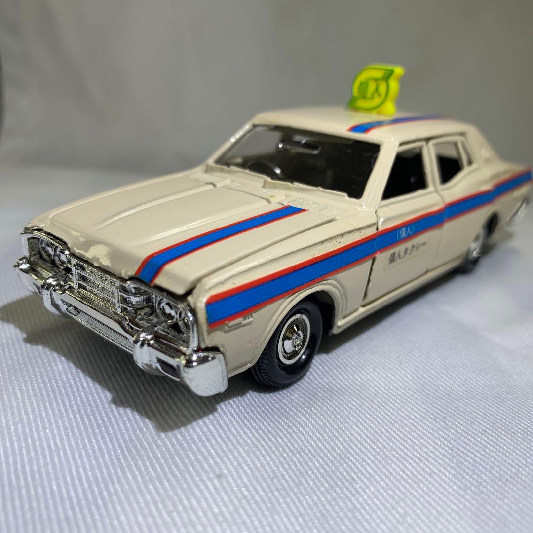 ダイヤペット日産セドリックタクシー