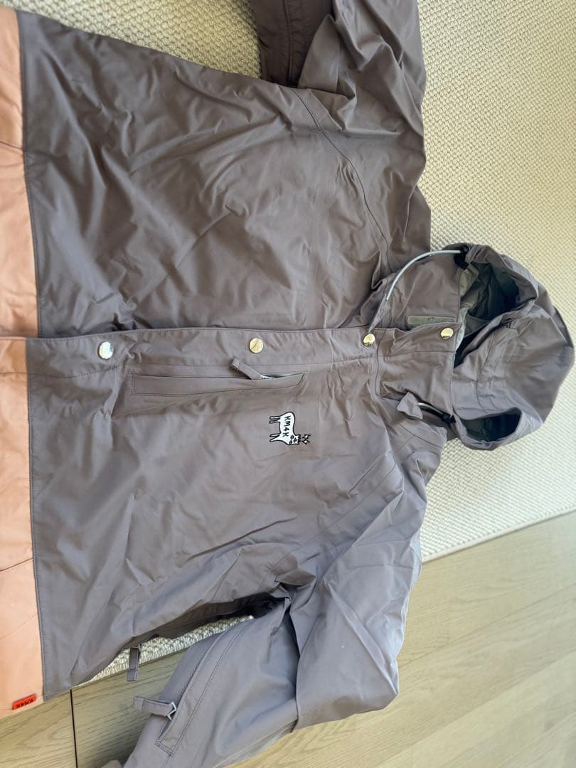 KM4K スノーボードジャケット M 美品 レディース