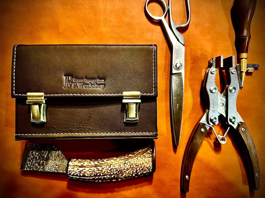 2月SALE品!Pvt.Workshop極 本革デッキケース　ダークブラウン