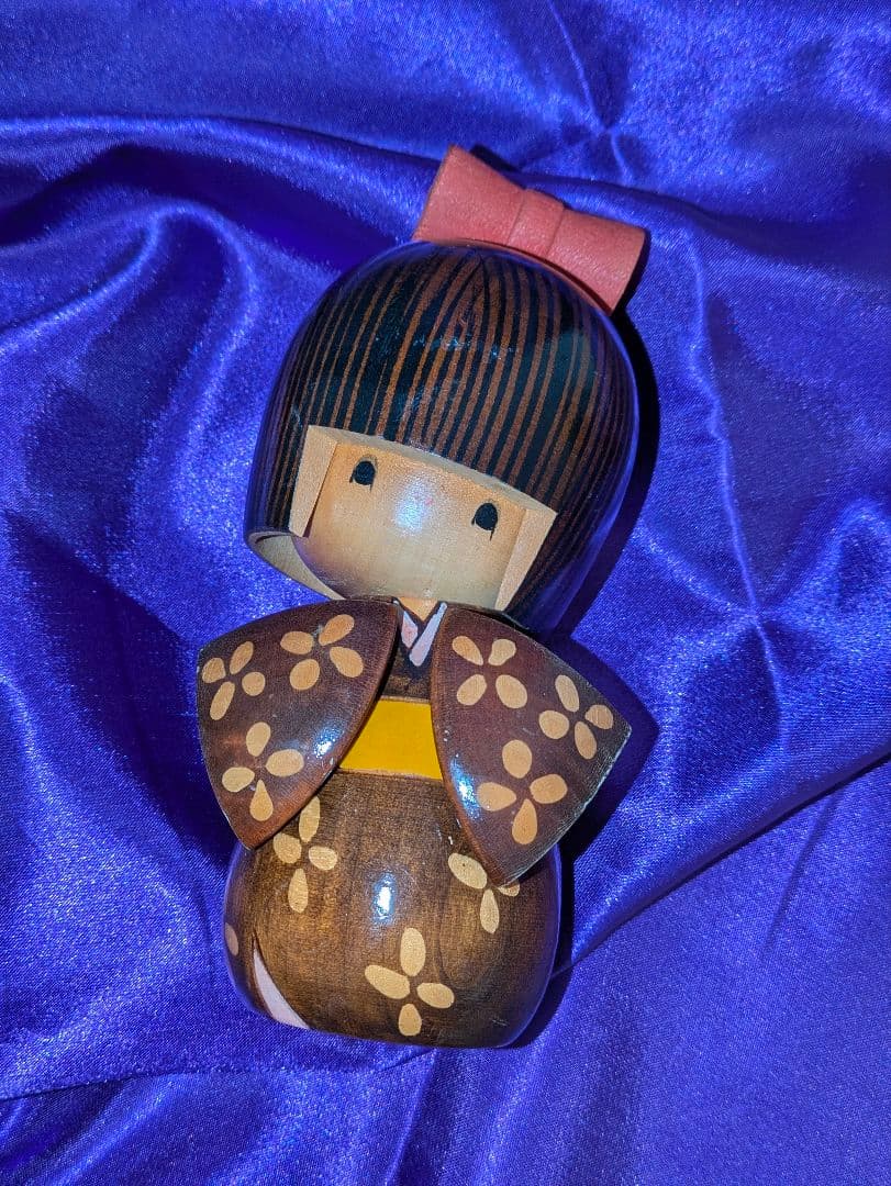 チョウピラコ様が宿る木の人形【引き寄せ開運】