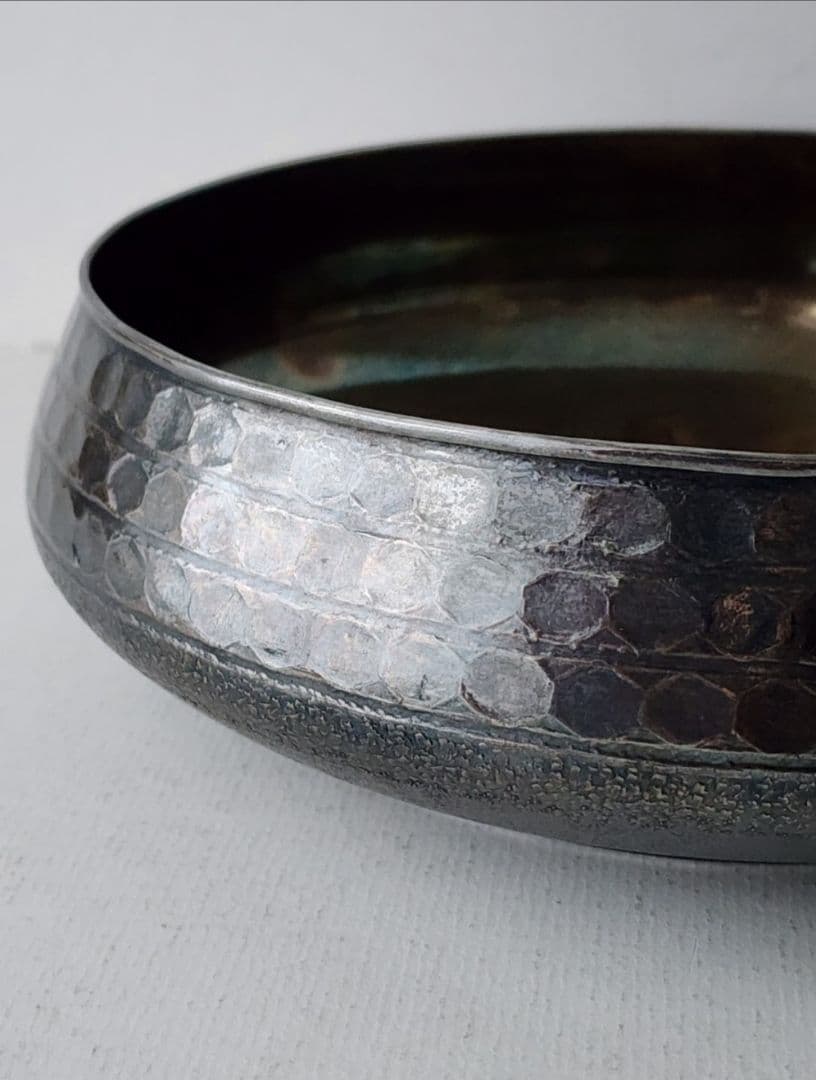 純銀　鉢　贈り銘入　菓子鉢 重さ377.1g