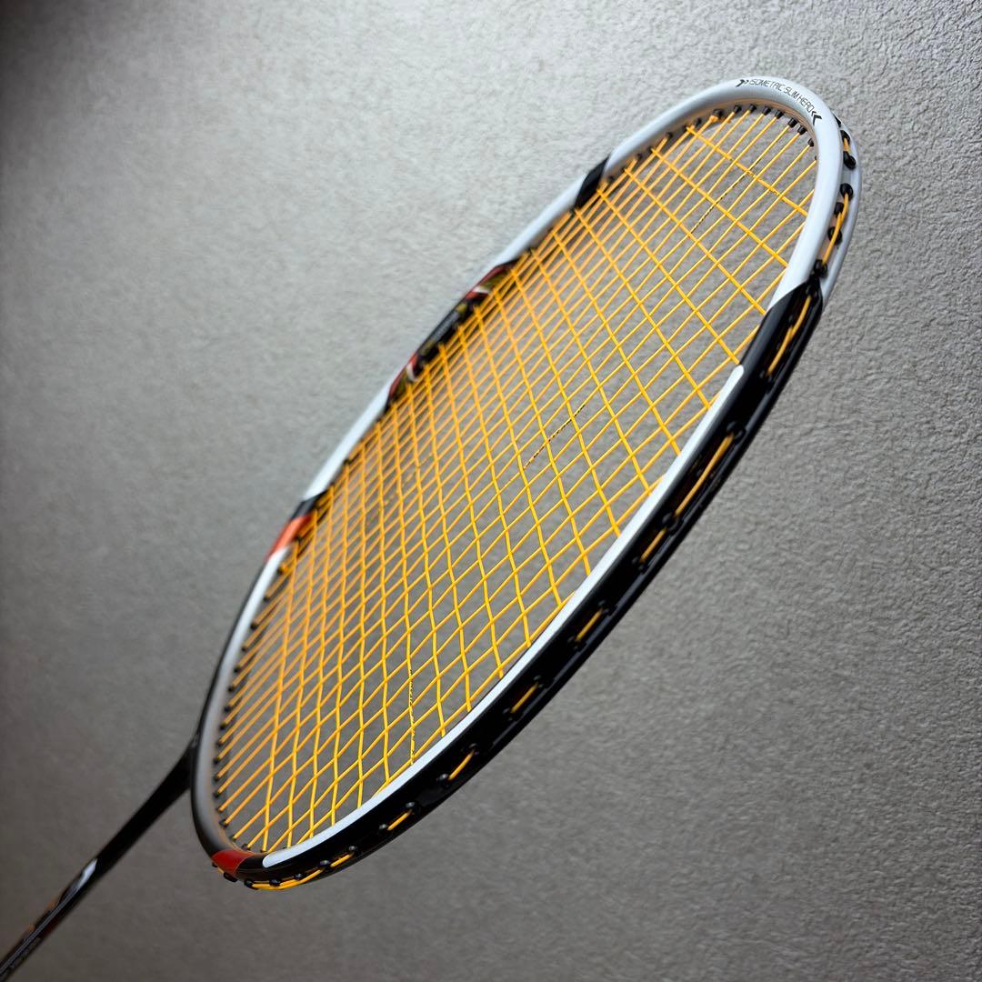 【極美品】YONEX ARCSABER 8 DX 3UG5 廃盤①