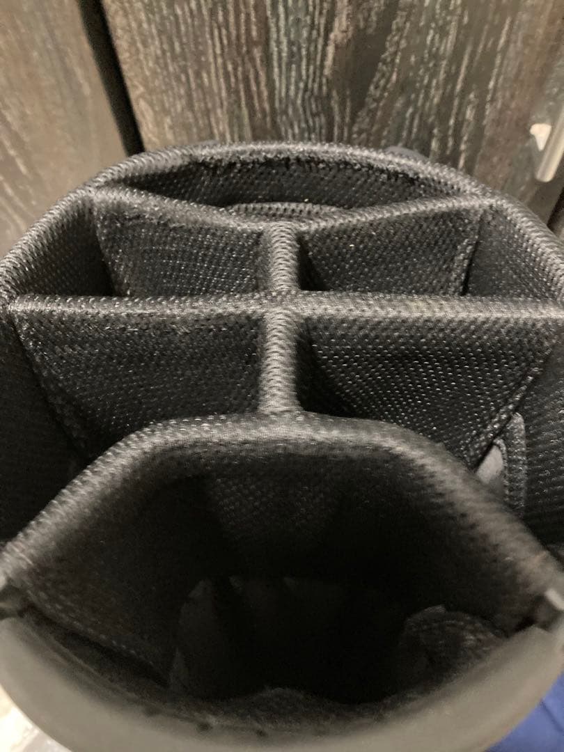 正規限定販売品ブラック、フード、スタンドにニコちゃんマーク有り