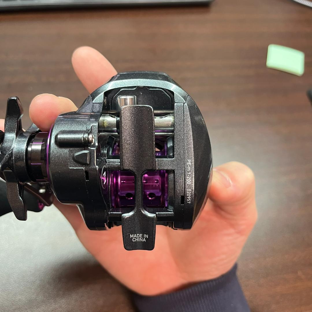 ダイワ　ライト SW X IC　右ハンドル