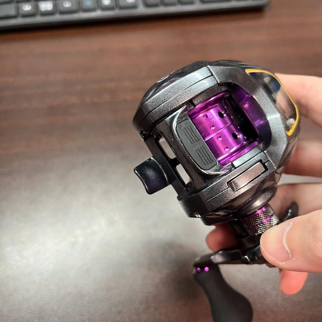 ダイワ　ライト SW X IC　右ハンドル