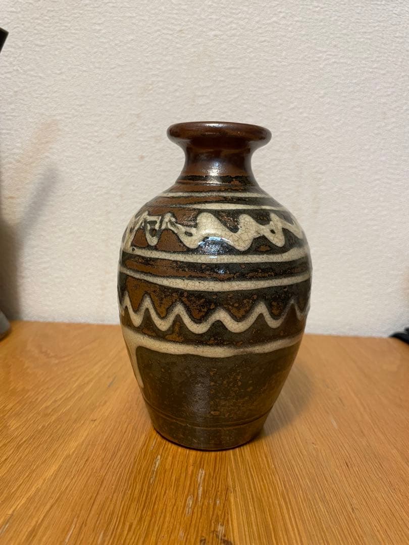 金城次郎　壺屋時代　波紋イッチン　徳利　花瓶　民藝　古民藝　民芸