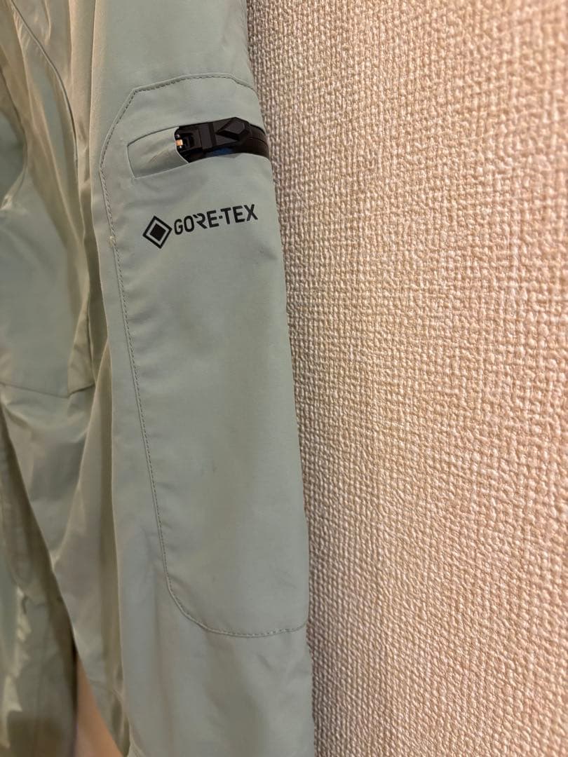 VOLCOM GORE-TEX スノーボードパンツ Mサイズ