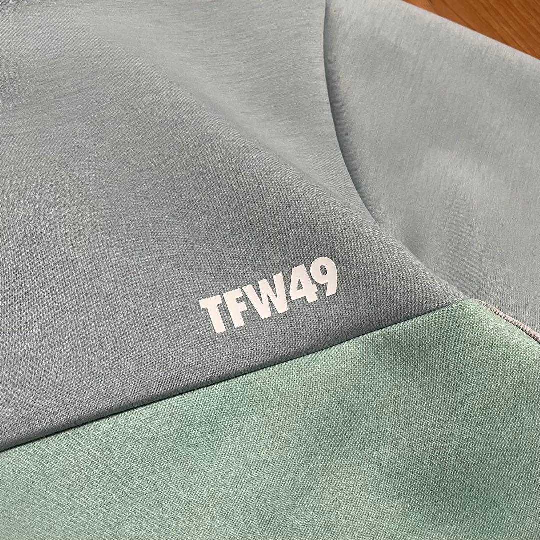 TFW49 プルオーバー スウェット　M グレー　グリーン　ミント