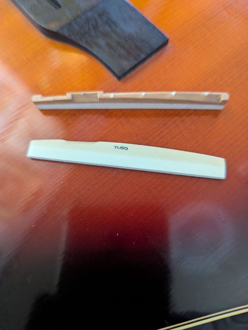 ♪メーカー不明・型番不明・J-45風カスタム♪