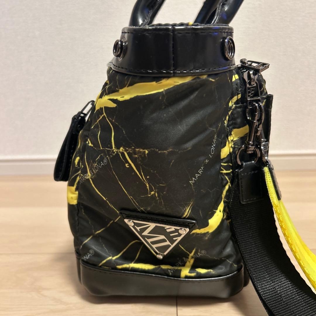 MARK&LONA カートバック　マーブルトートバッグ 黒/黄