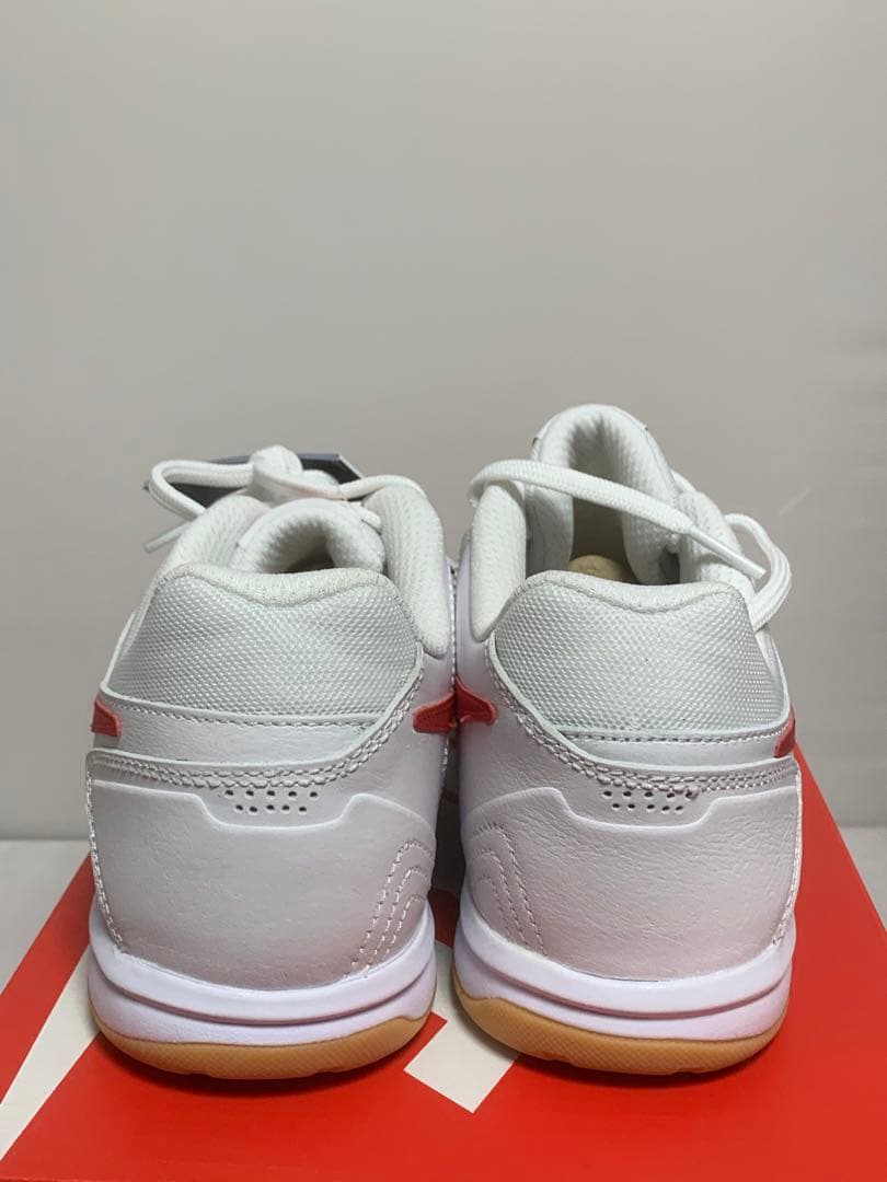 【匿名配送】ナイキ NIKE GATO フットサルシューズ 26cm 新品未使用