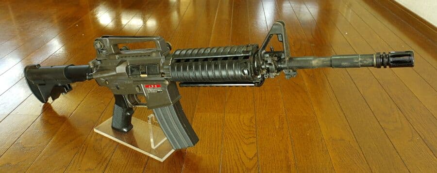 東京マルイ コルト M4A1カービン RISバージョン