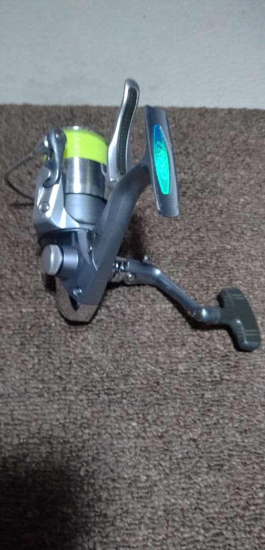 ダイワ　トライソ2500LBD