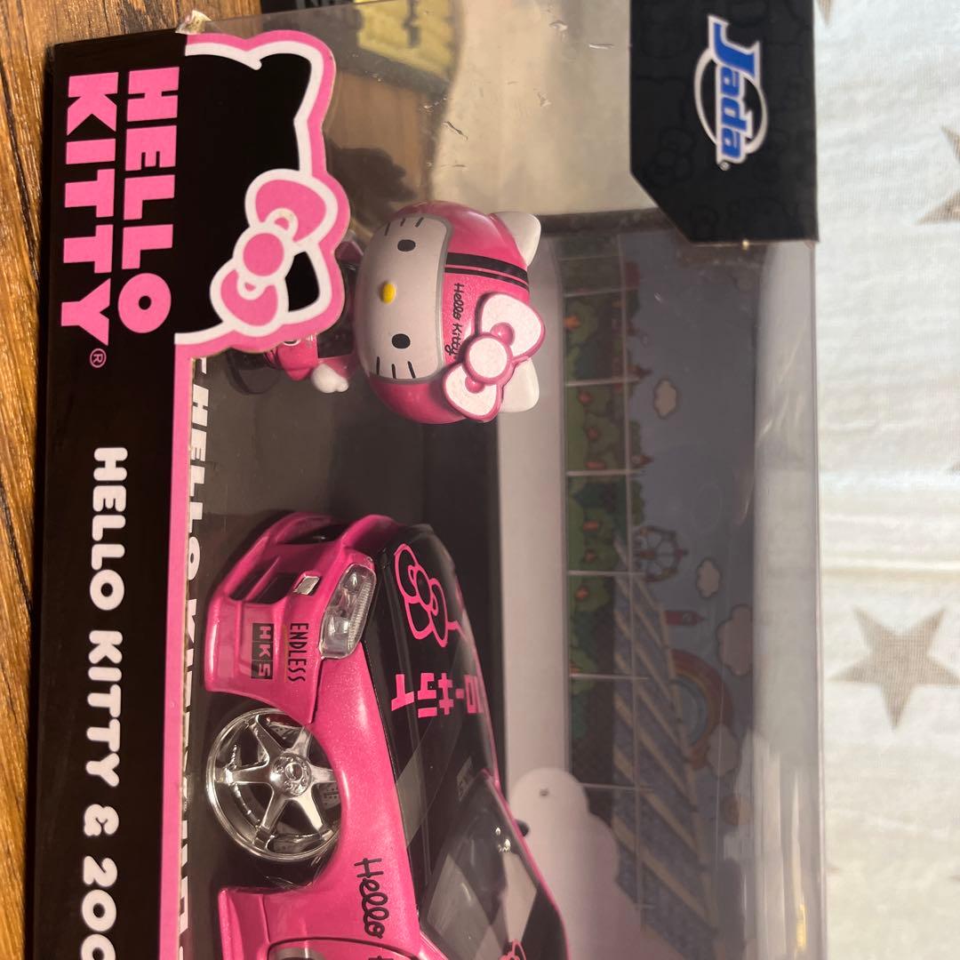 ハローキティ 2002年日産スカイラインGT-R