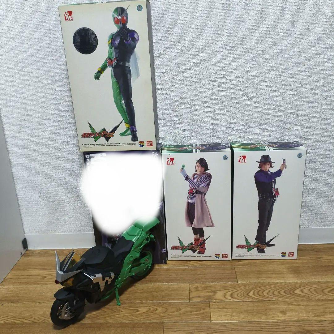 PBM仮面ライダーW 　RAH フィギュア