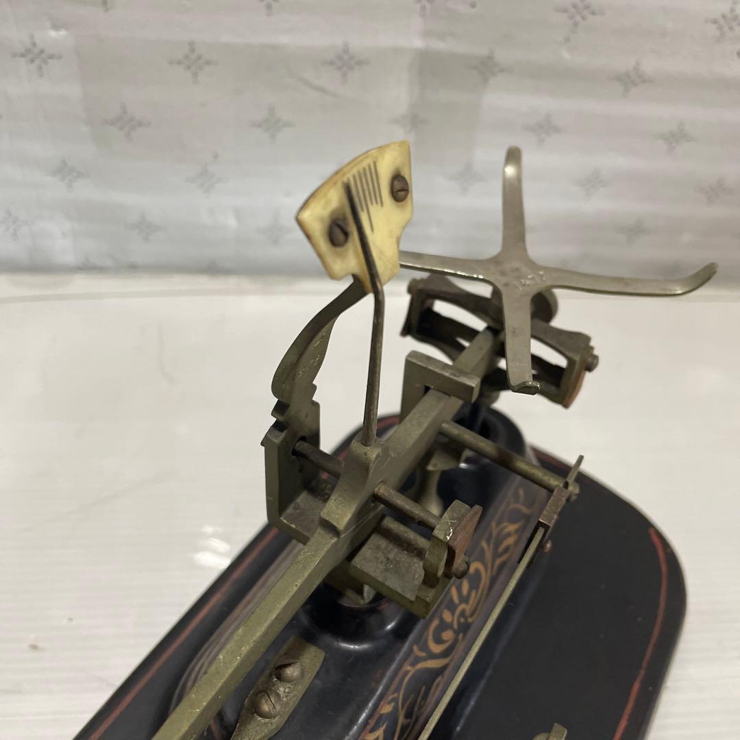 上皿天秤 はかり スケール 大阪 秤量 50匁 定錘 1872年製❓ 金属製