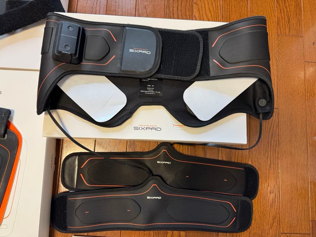 シックスパッド★アブズベルト、アームベルト、レッグベルト、ボトムベルトセット